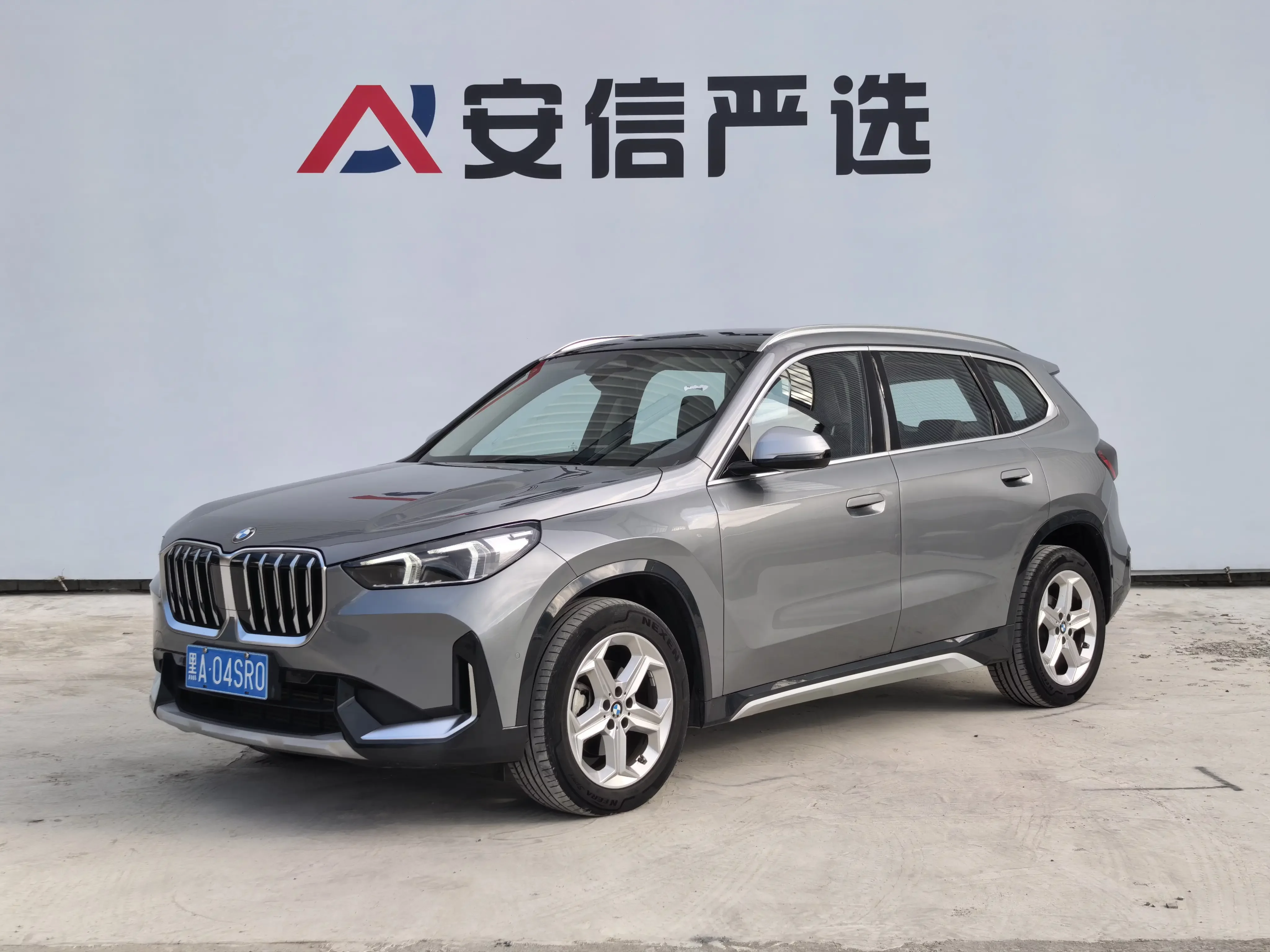 BMW X1