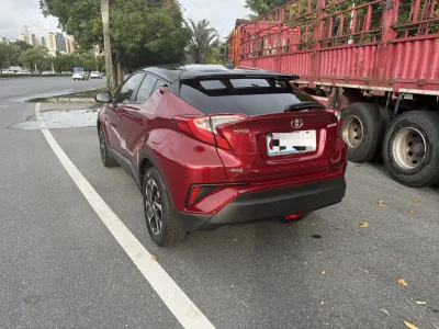 Toyota C-HR Hybrid