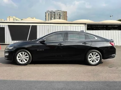 Chevrolet Malibu XL