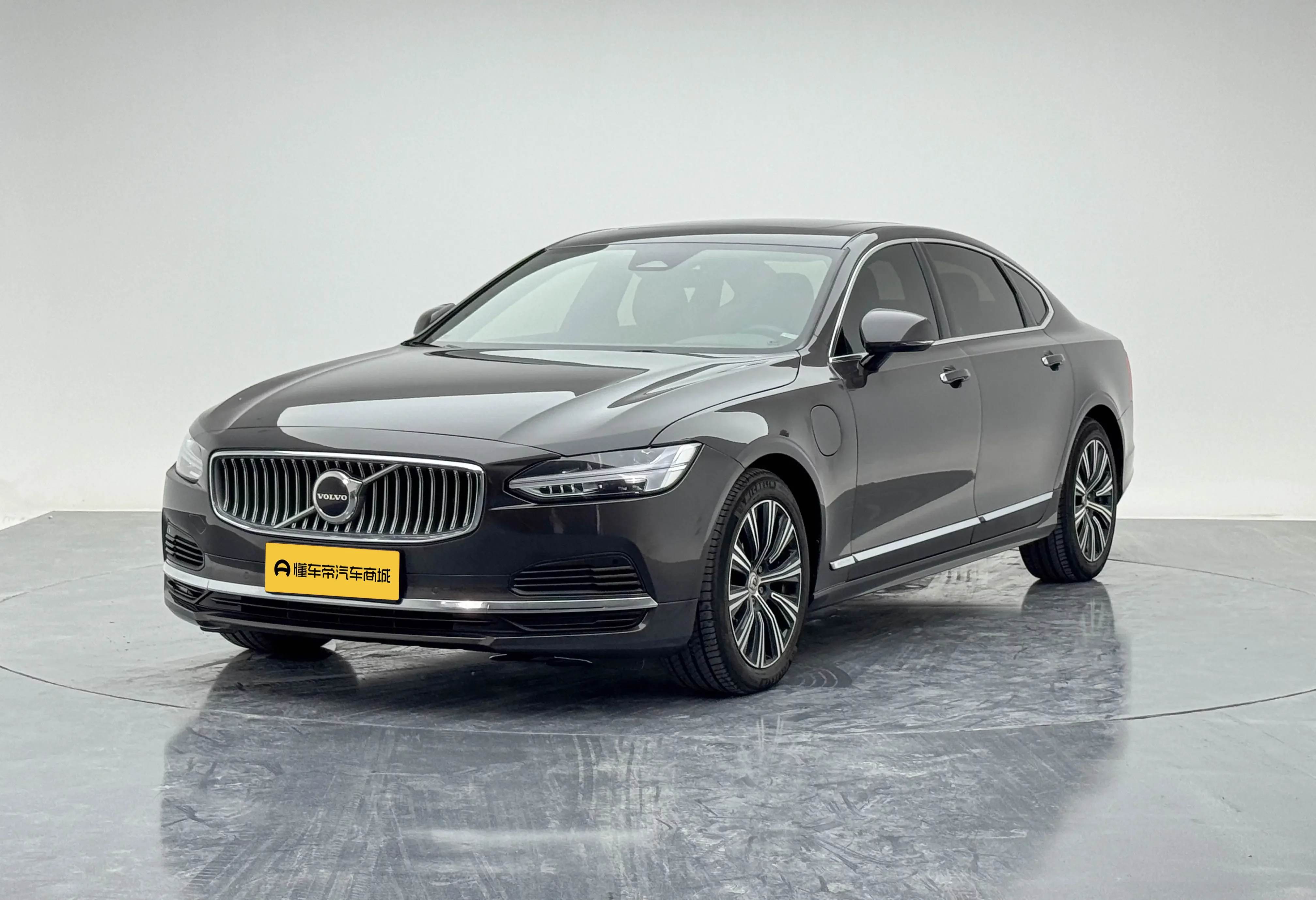 Volvo S90 PHEV