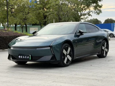 XPeng P7