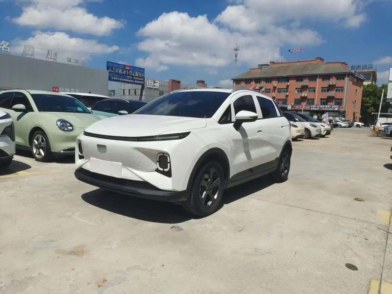 Geely Geometry E Firefly