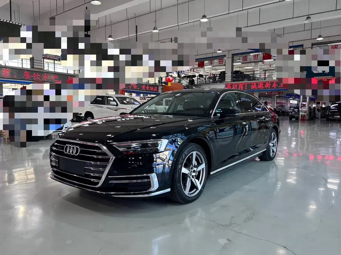 Audi A8