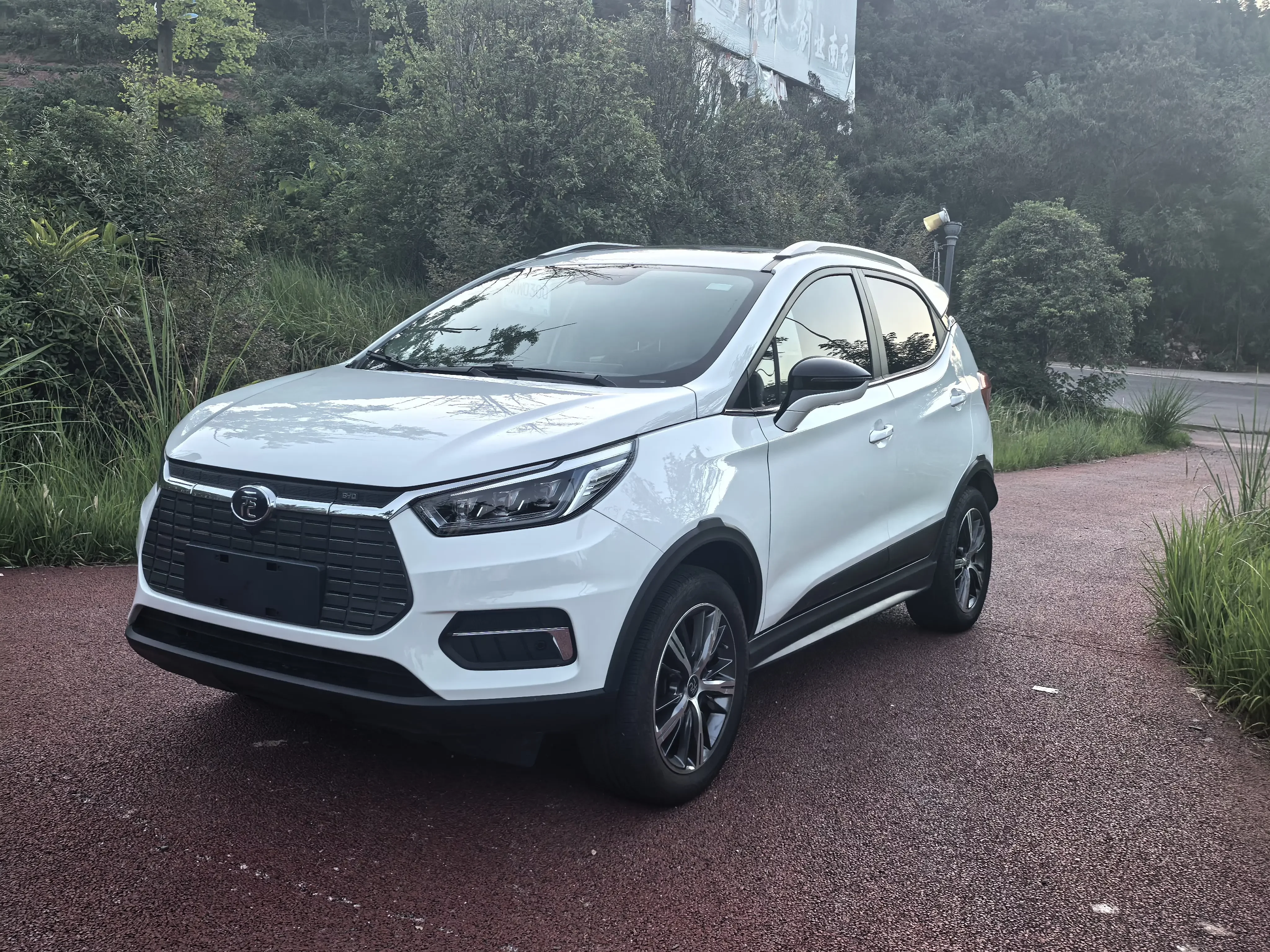 BYD Yuan EV