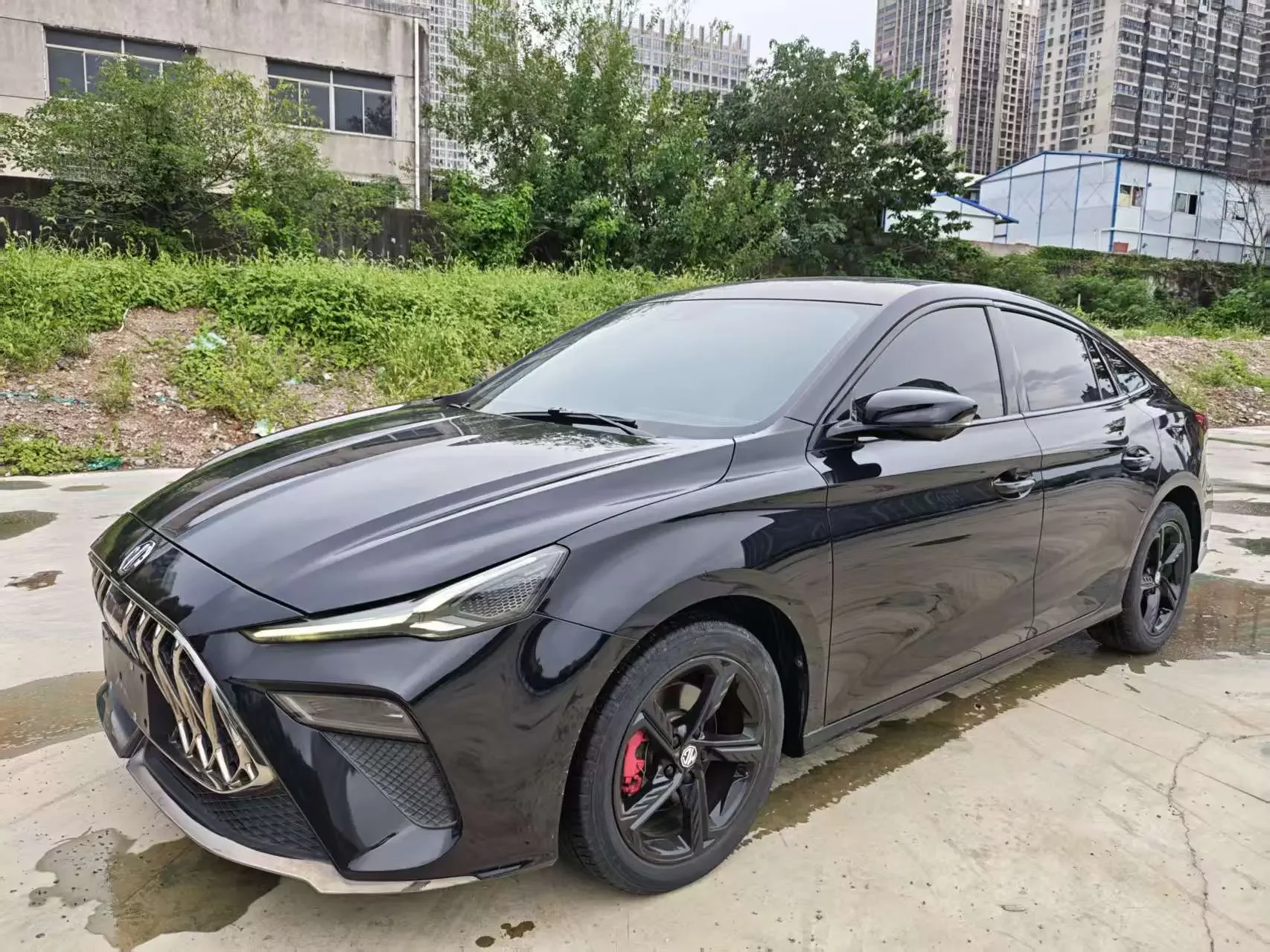 MG 5 Scorpio