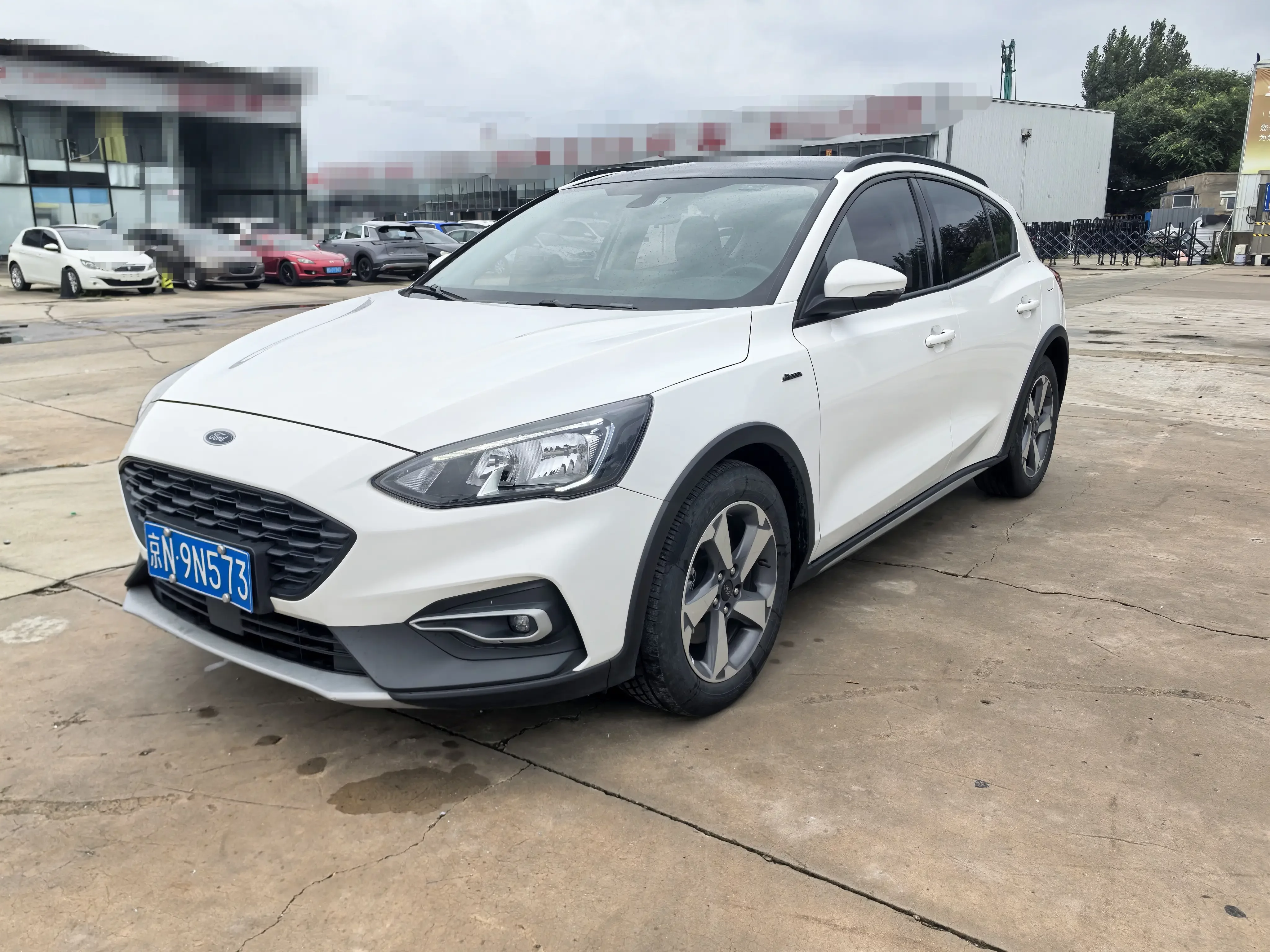 Ford Fox Active