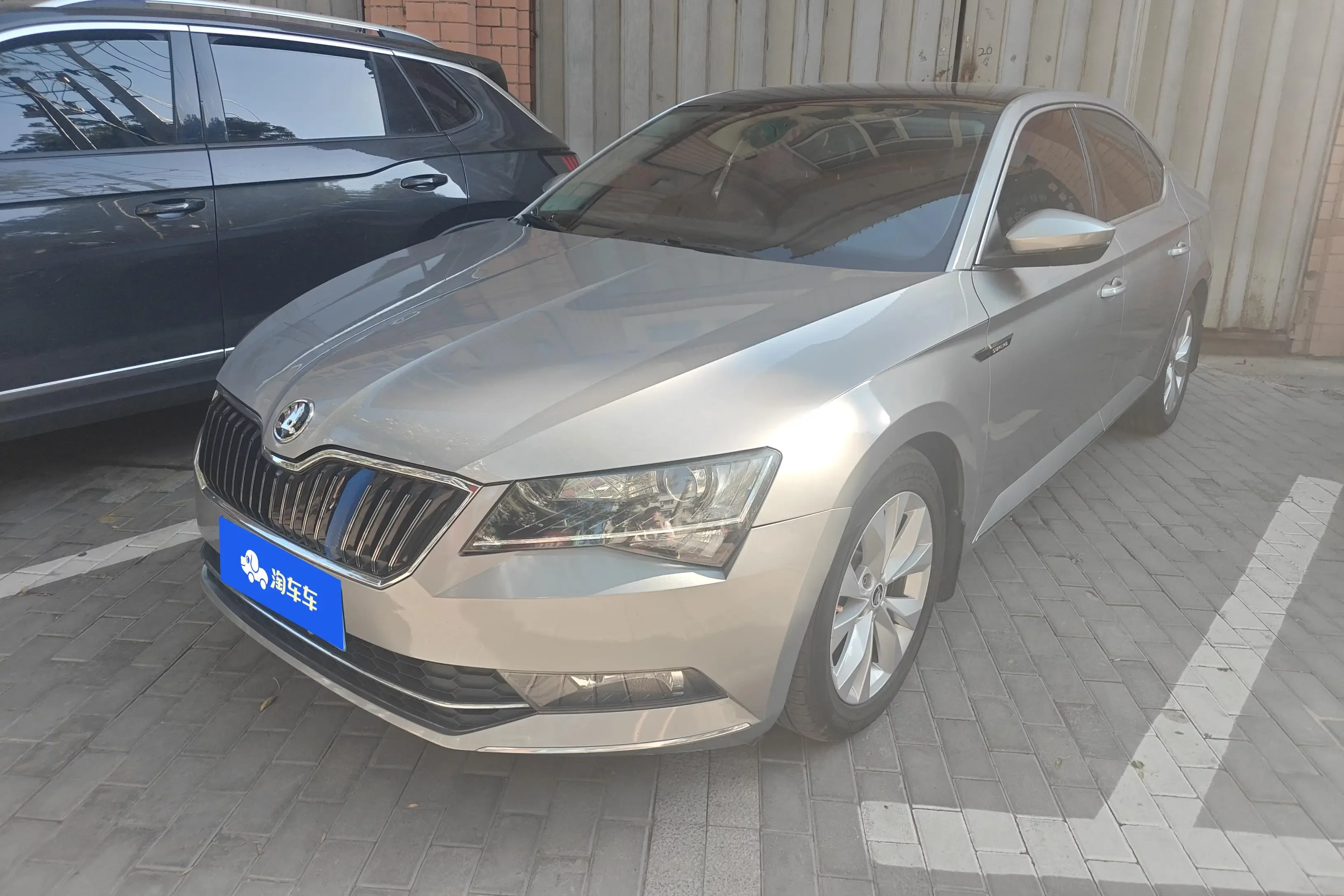Skoda SuperB