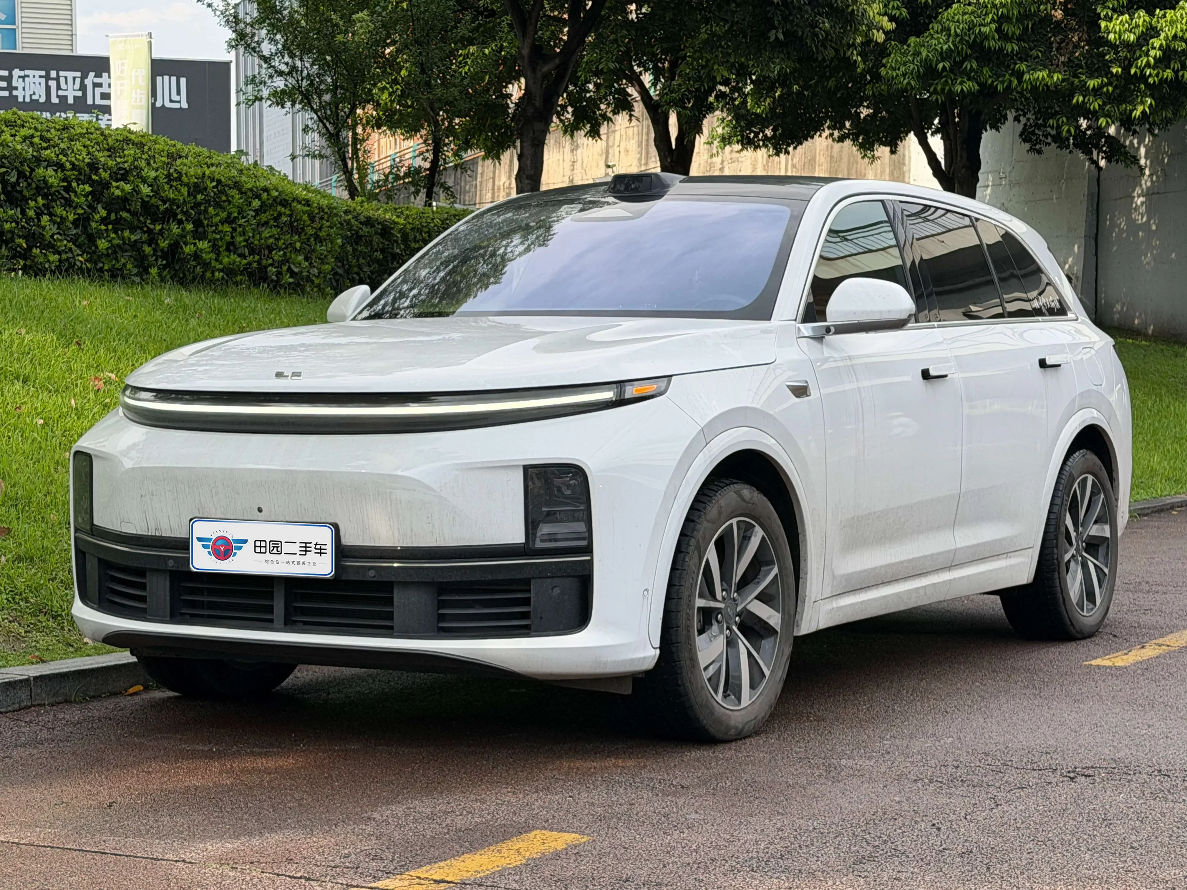 Lixiang L7