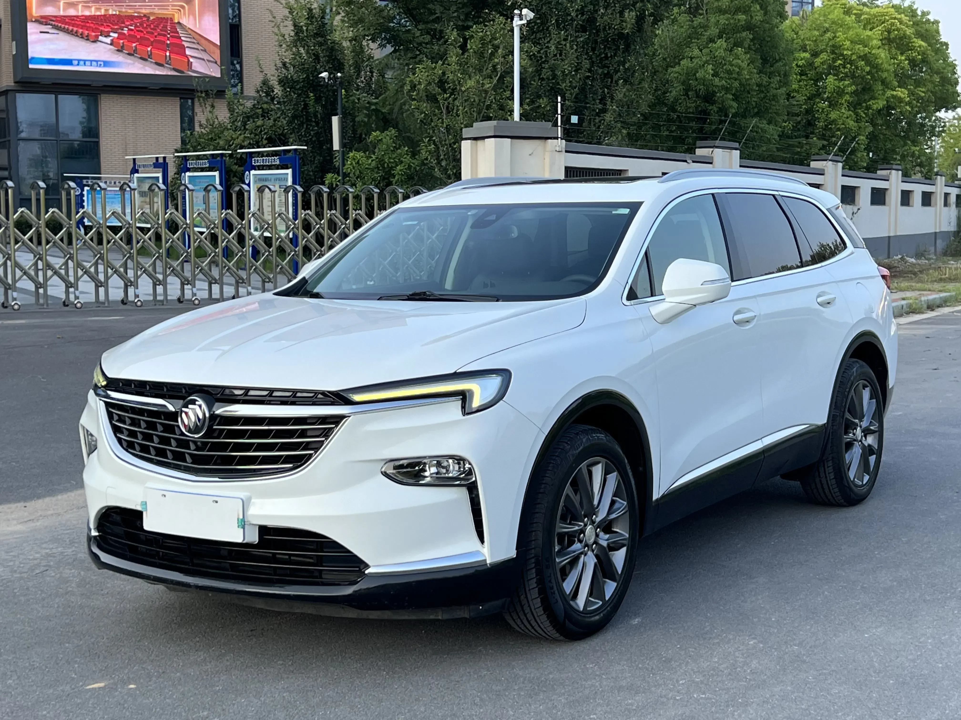 Buick Angke Banner