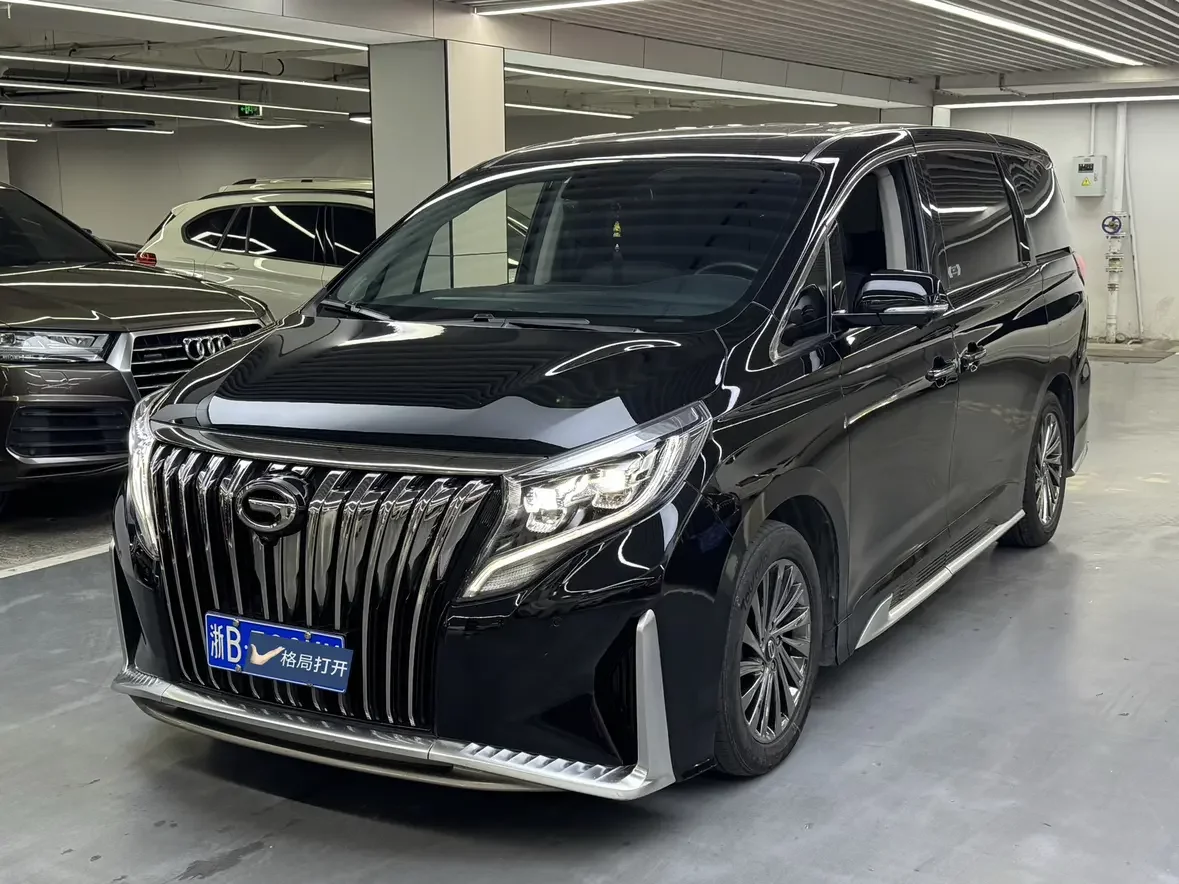 GAC Trumpchi M8