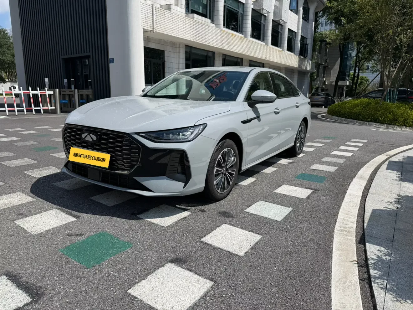 Chery Fengyun A8L