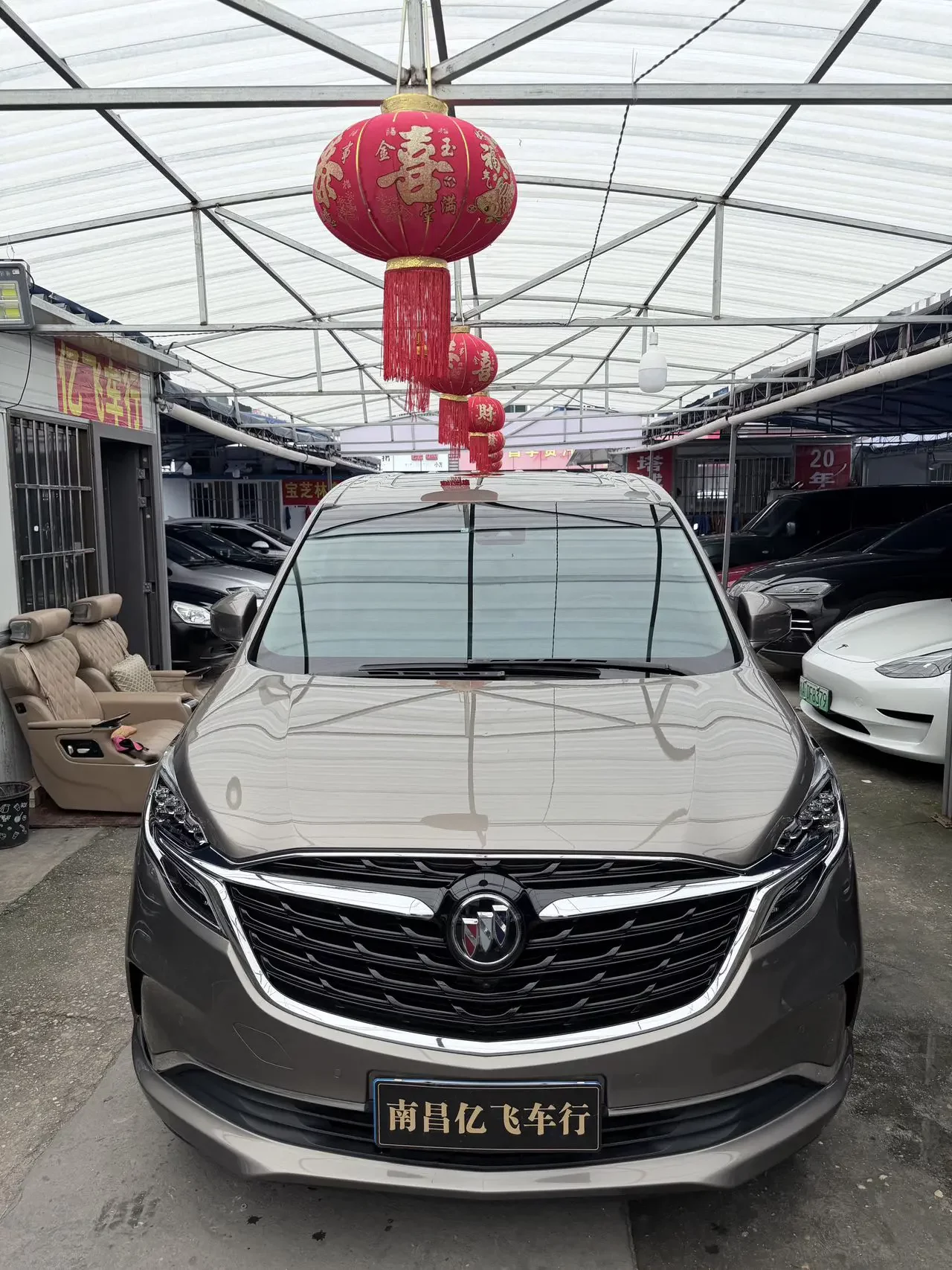 Buick GL8