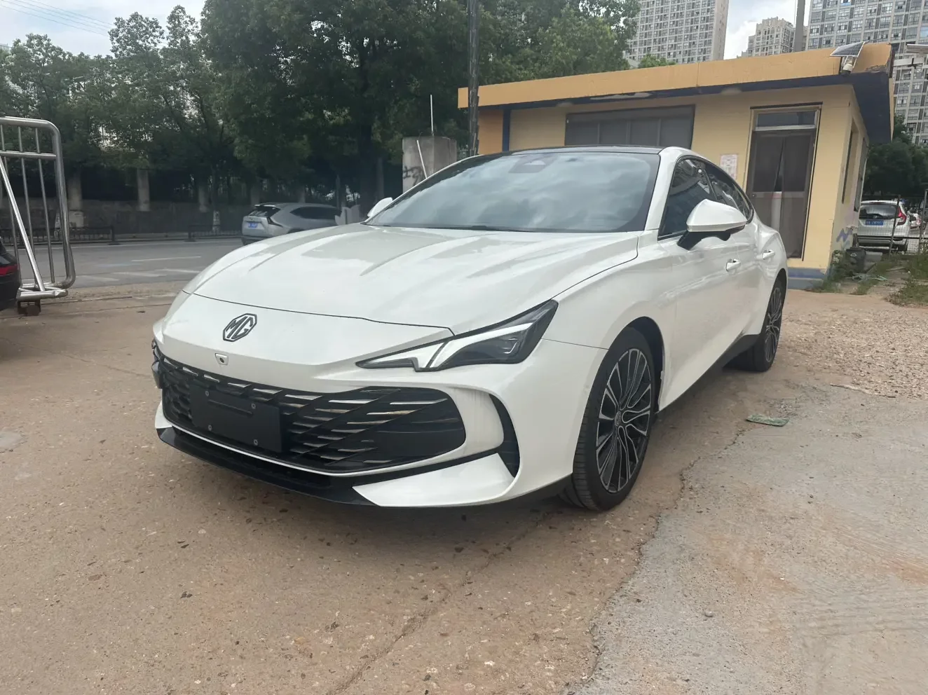 MG 7