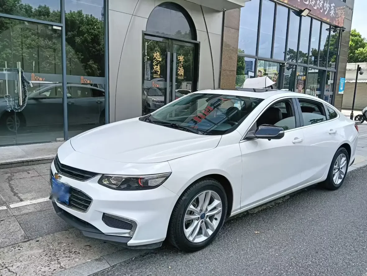 Chevrolet Malibu XL