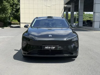 NIO ET7