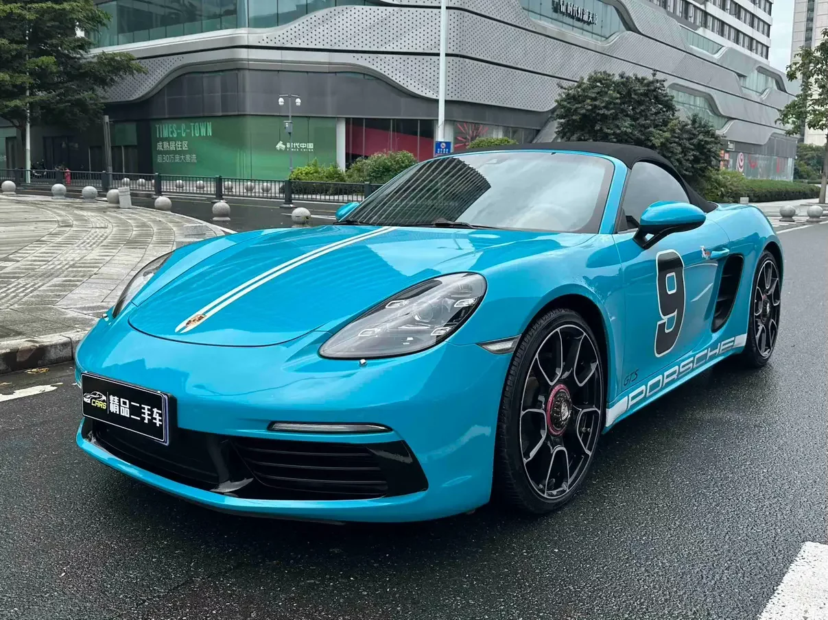 Porsche 718