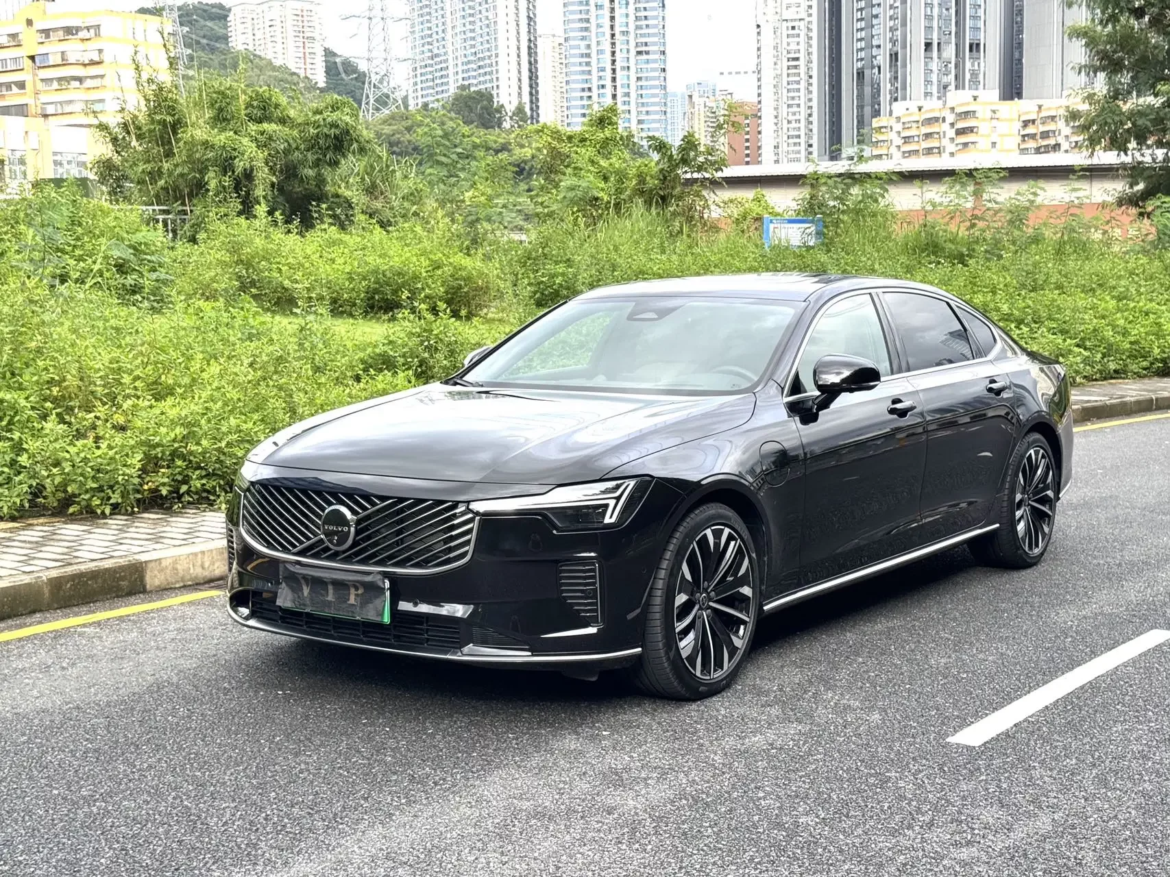 Volvo S90 PHEV