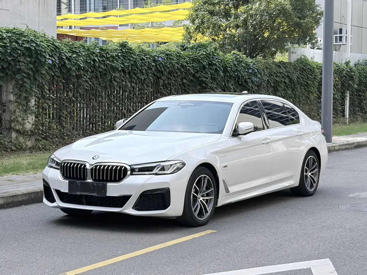 BMW 5 Series PHEV