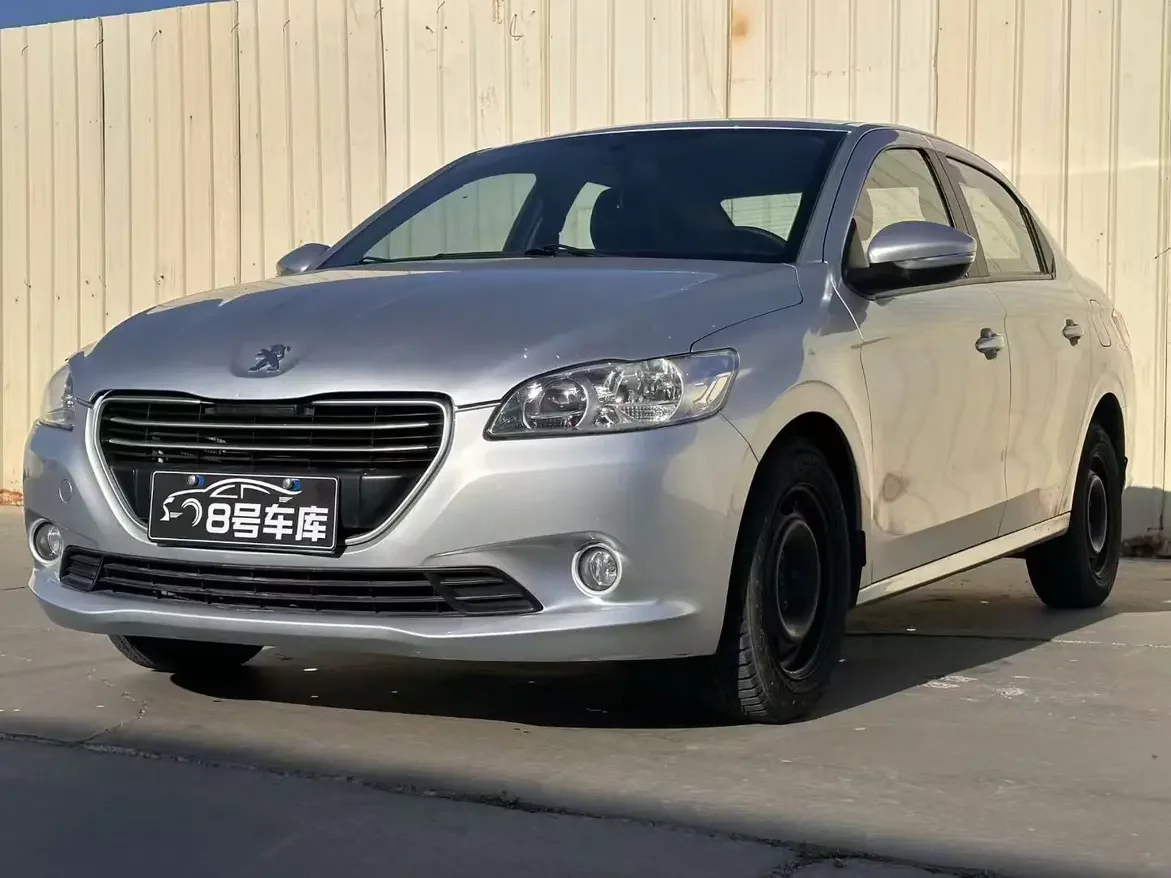 Peugeot 301