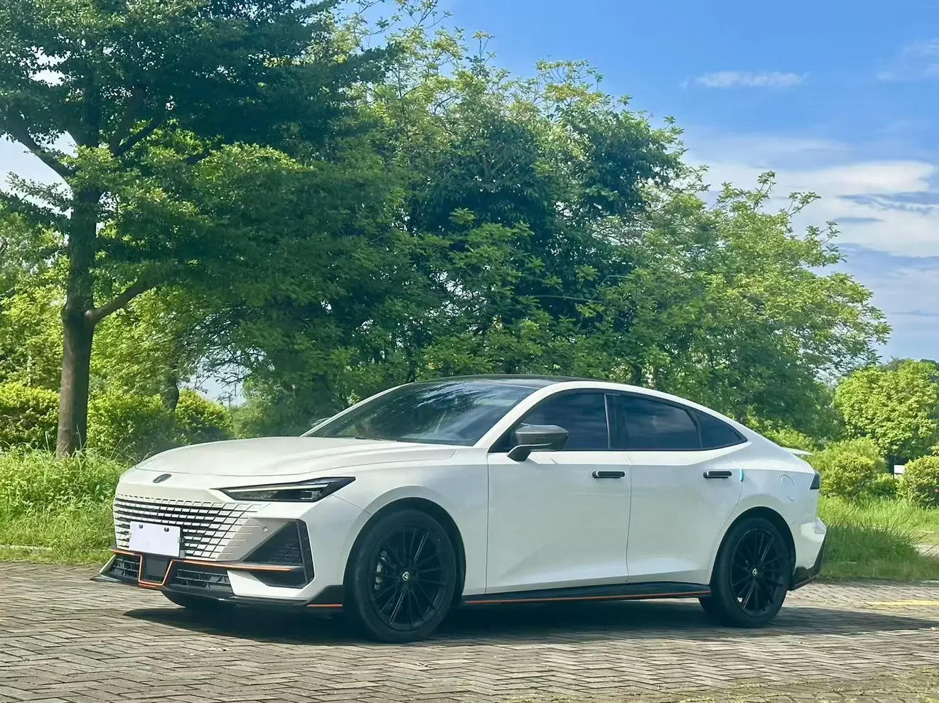Changan UNI-V