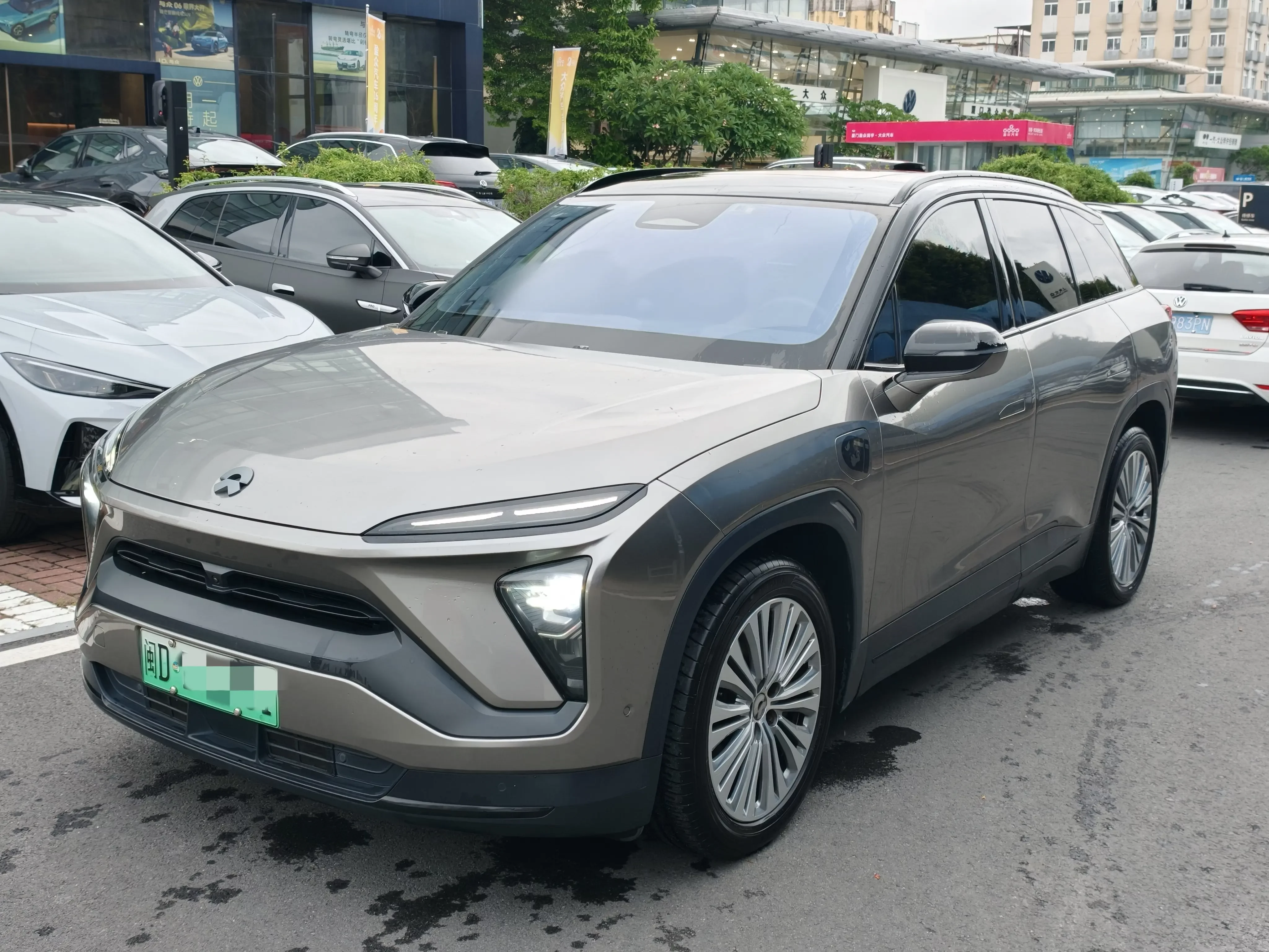 NIO ES6