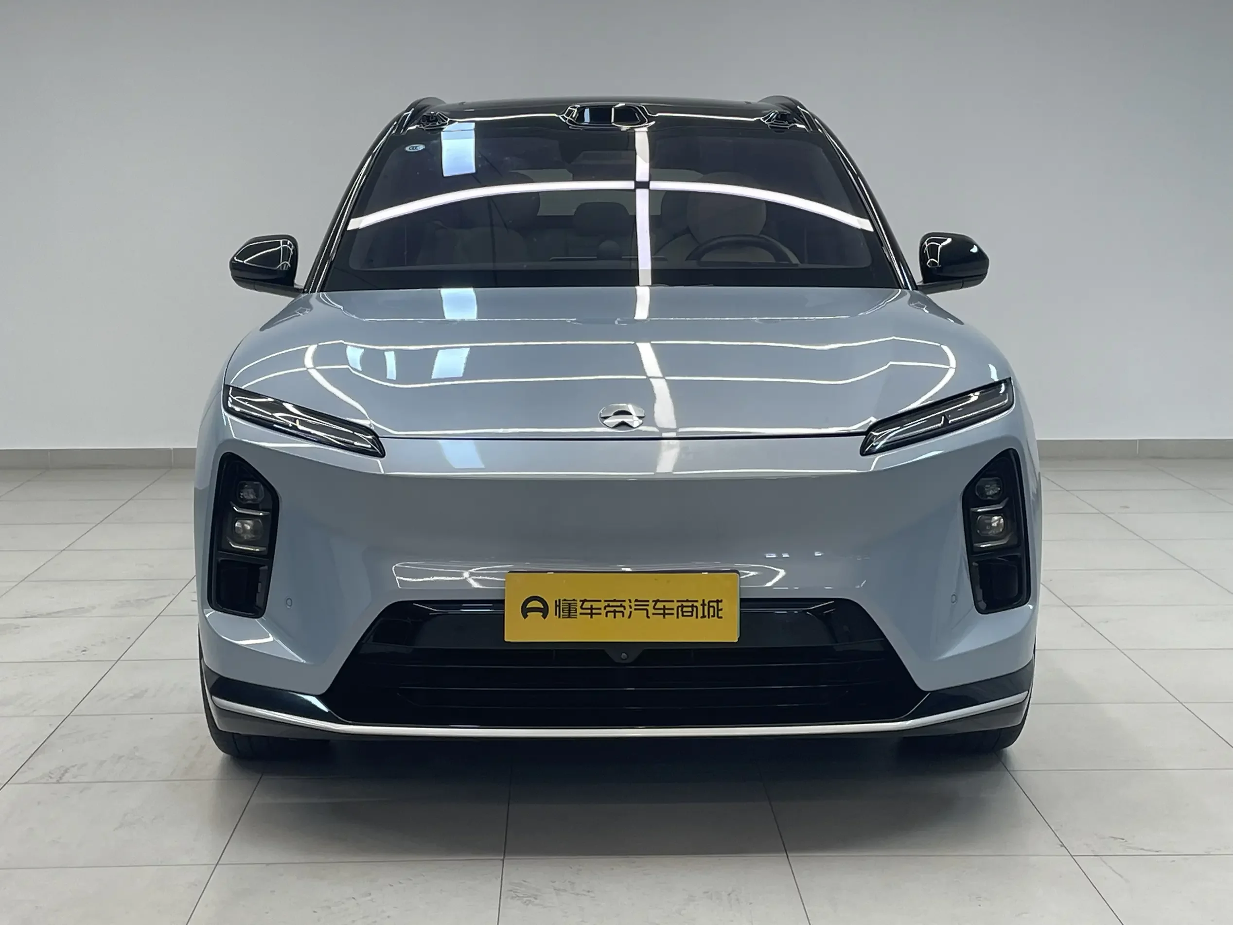 NIO ES6