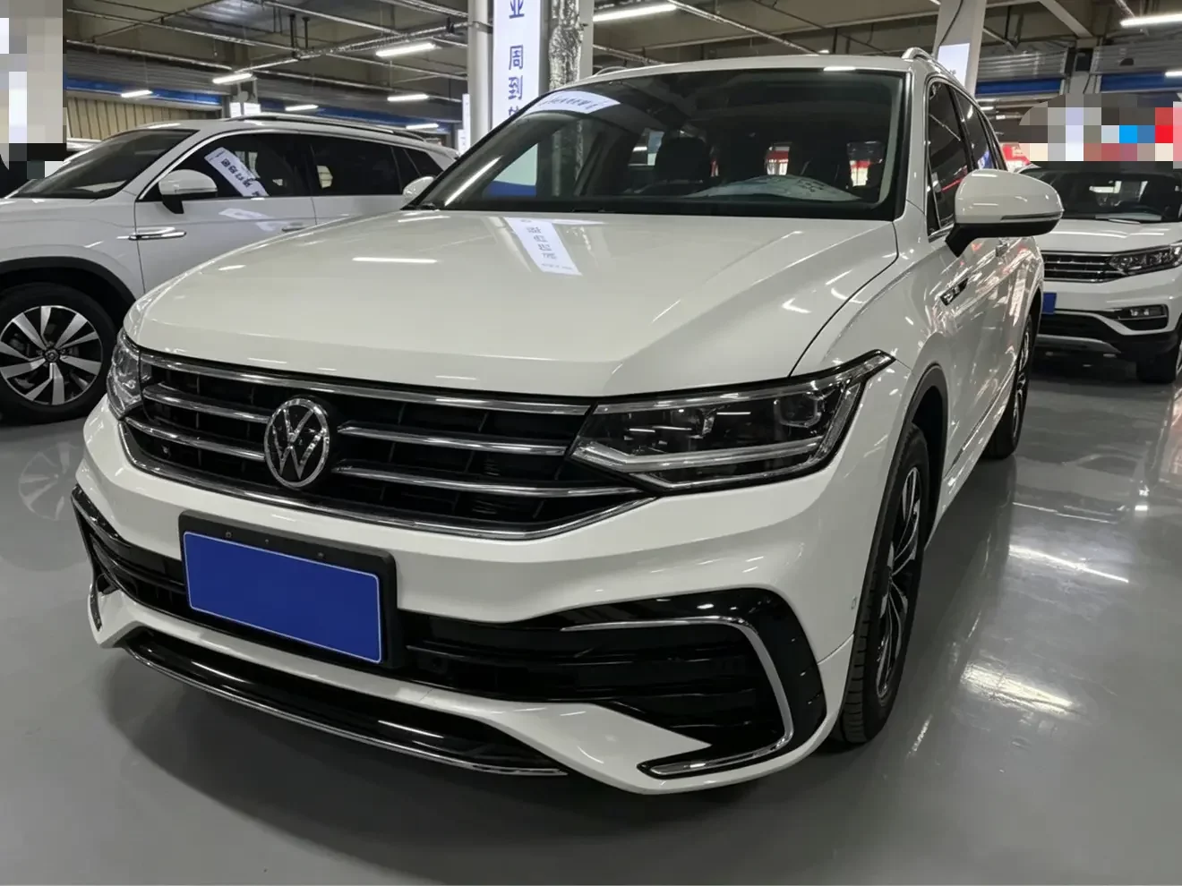 Volkswagen Tiguan L