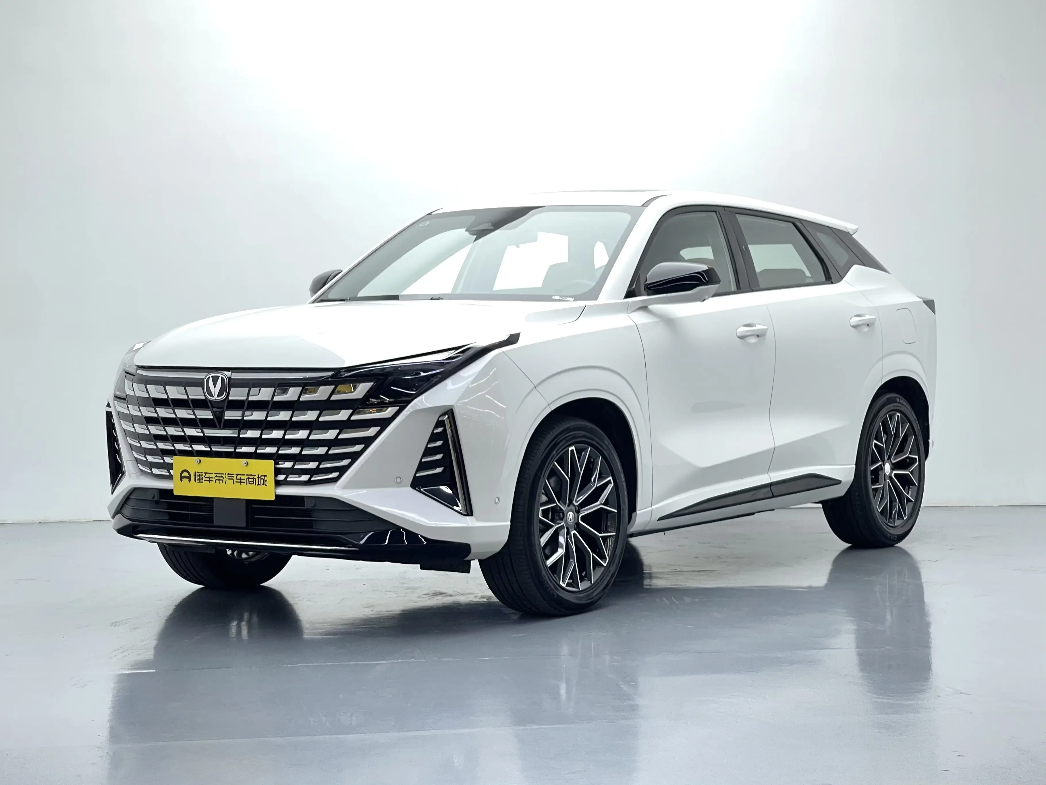 Changan UNI-Z PHEV