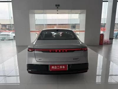 Nissan N7
