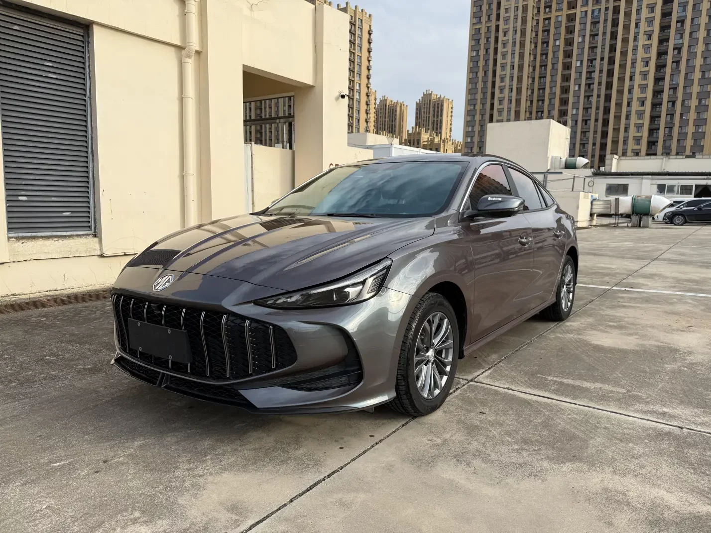MG 5