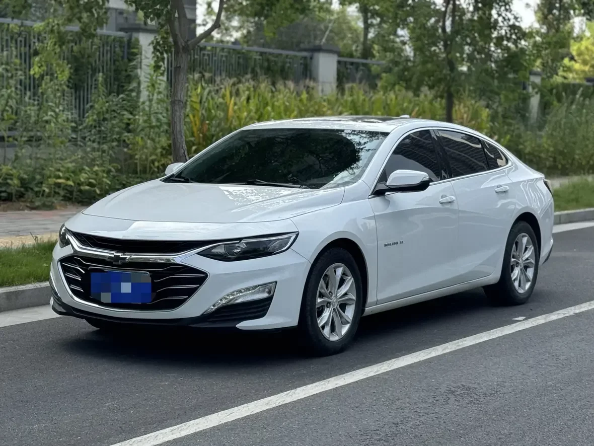 Chevrolet Malibu XL