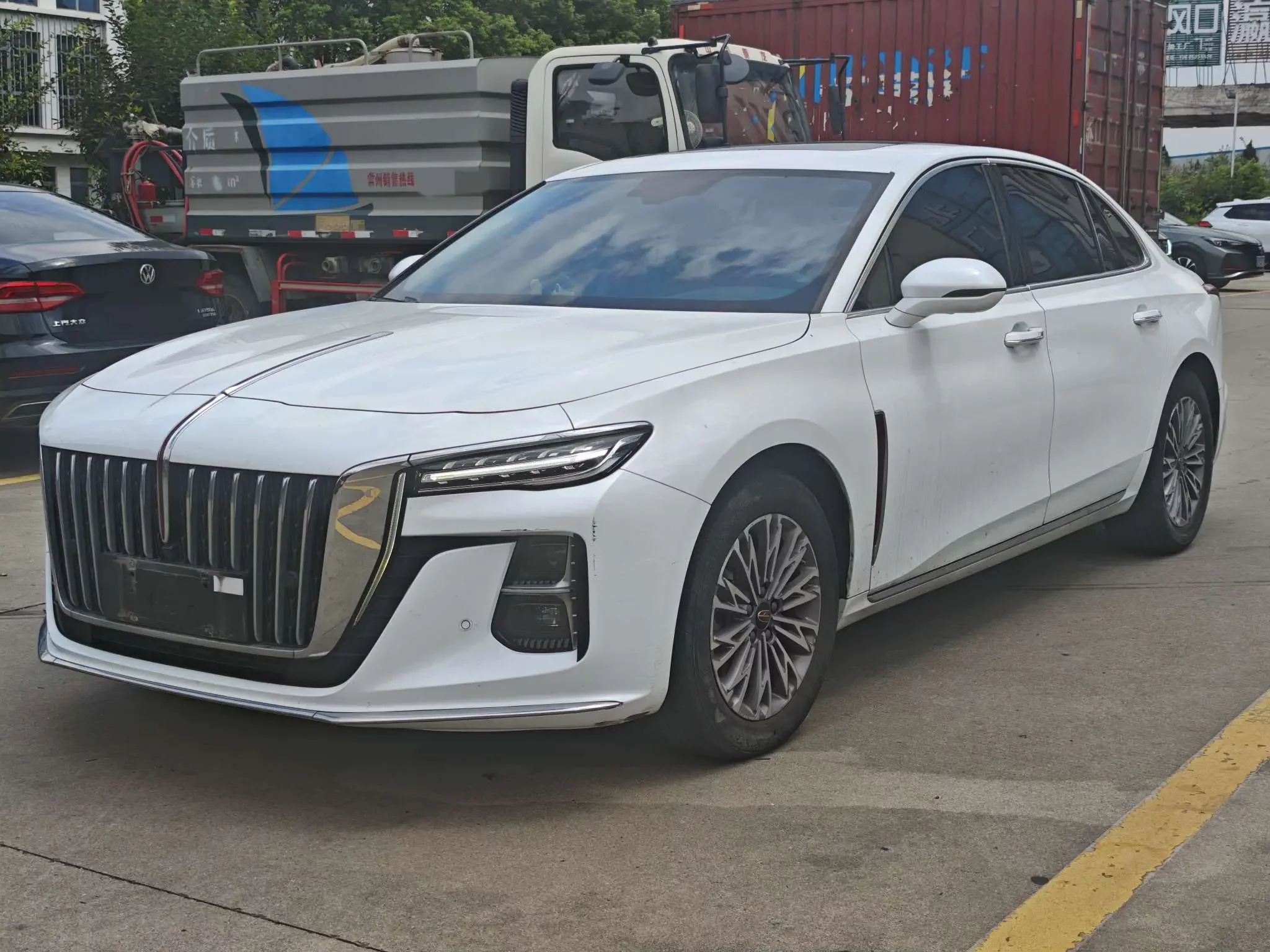 Hongqi H5