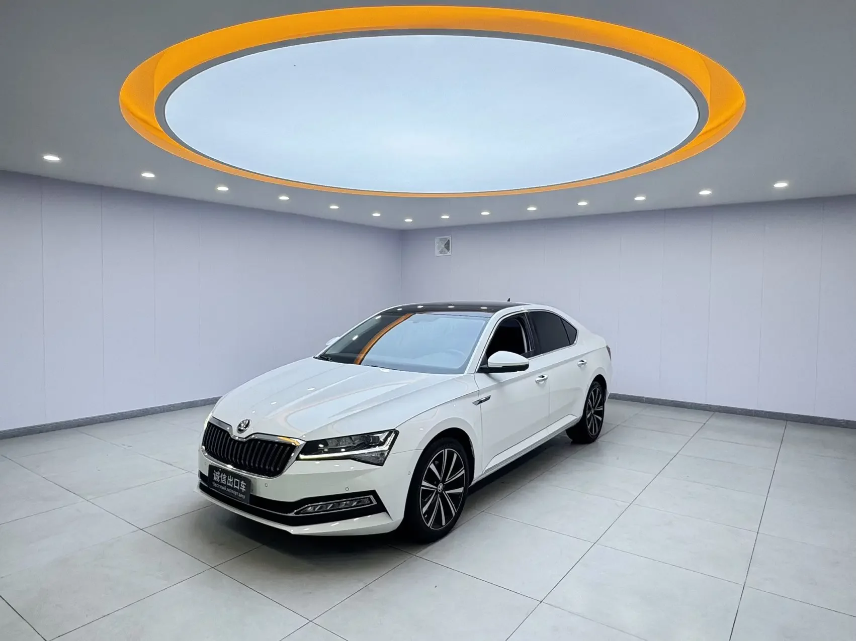 SKODA SUPERB