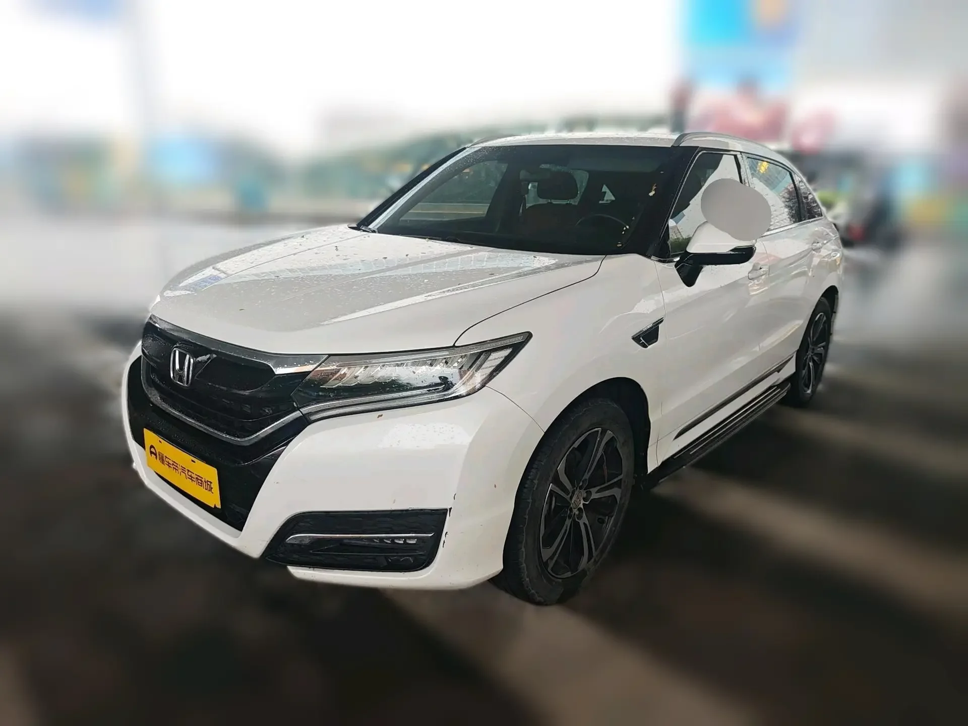 Honda UR-V