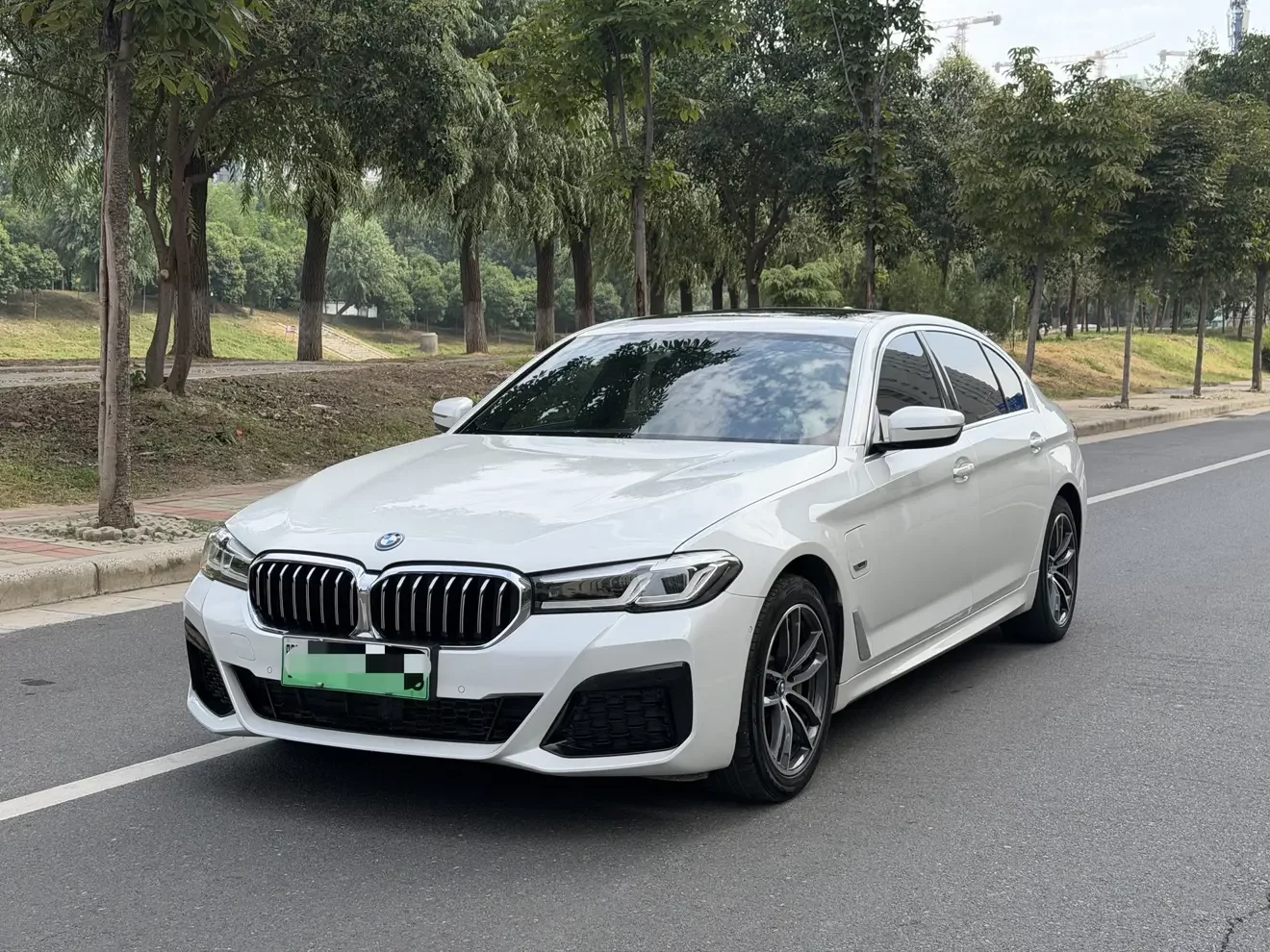 BMW 5 Series PHEV
