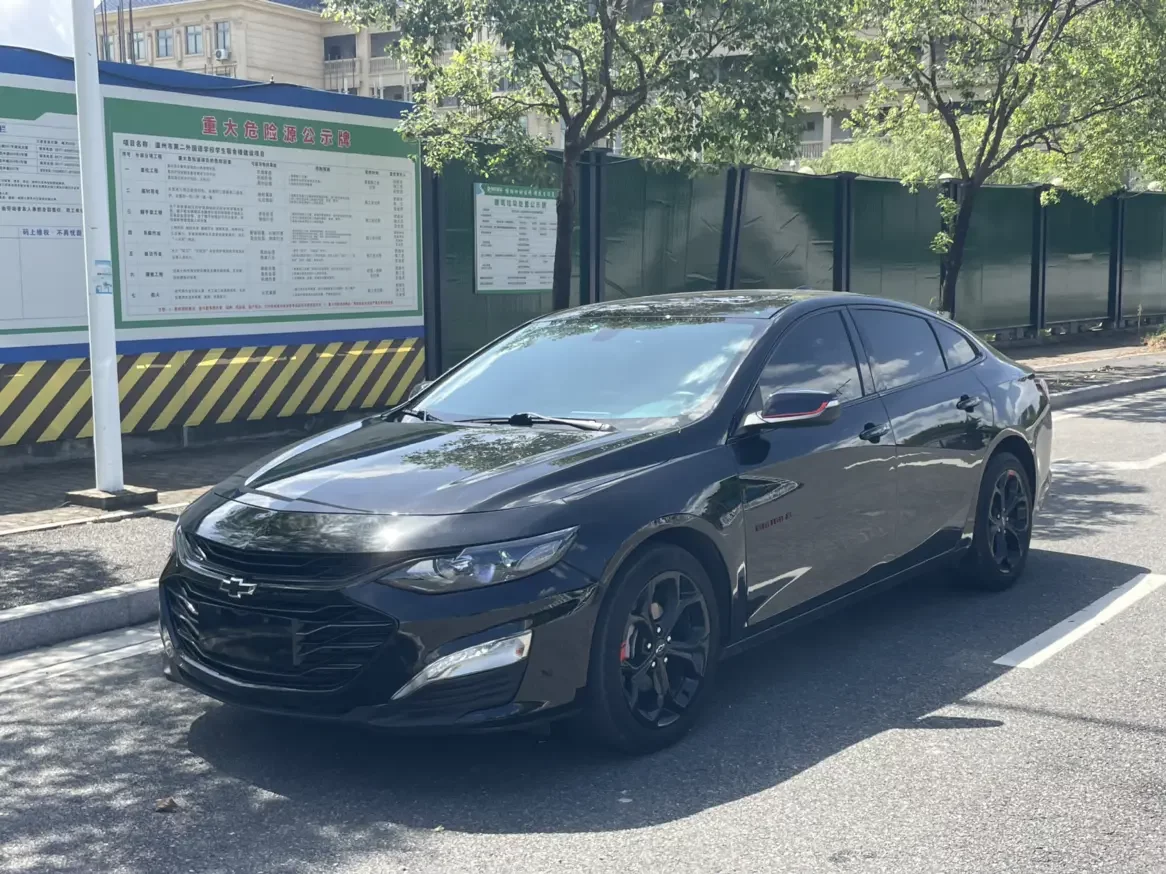 Chevrolet Malibu XL