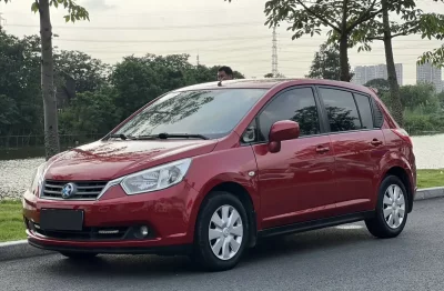 Venucia R50