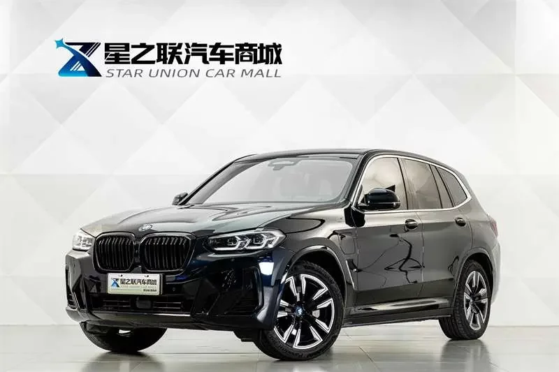 BMW iX3
