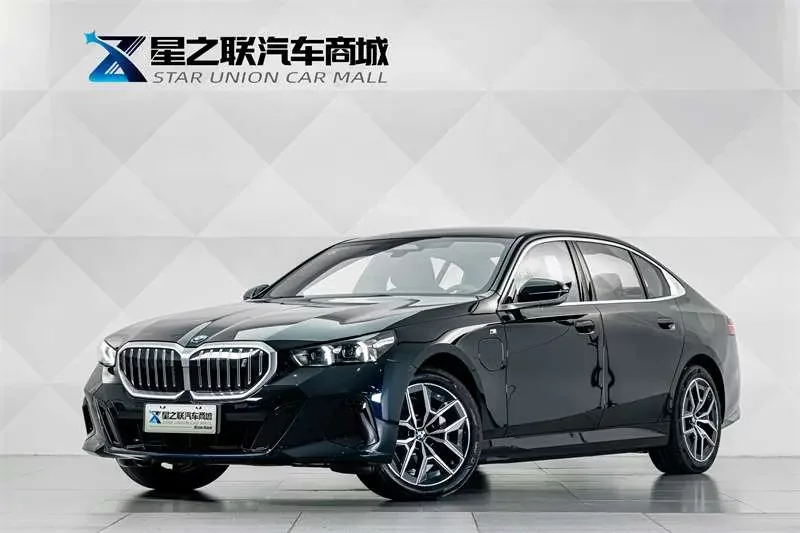 BMW i5