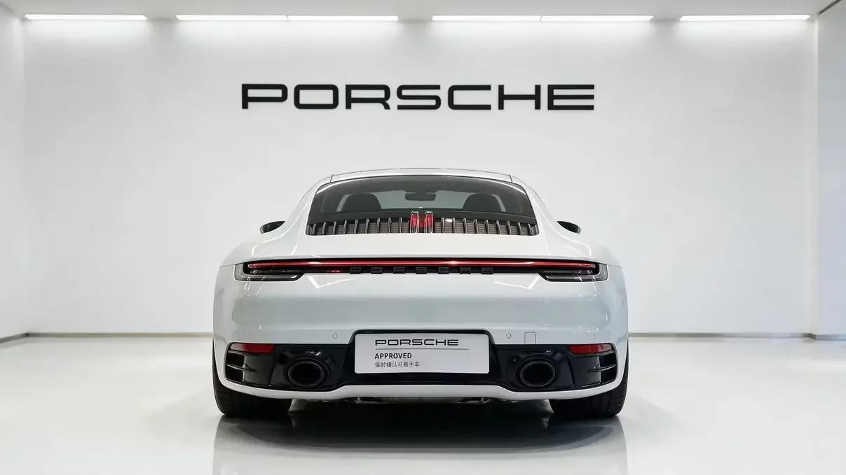 Porsche 911