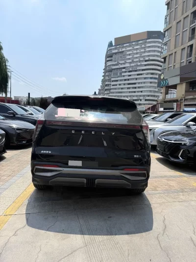 Geely Boyue L