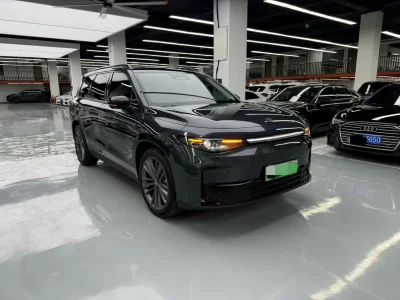 Leapmotor C16