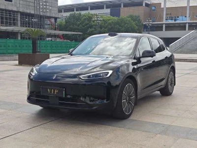 AITO M5