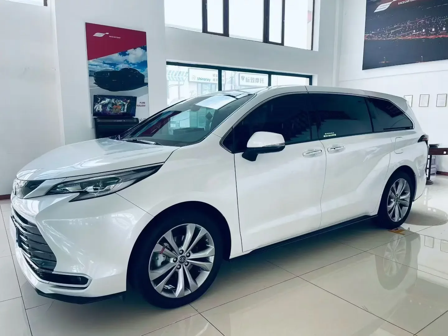 Toyota Sienna