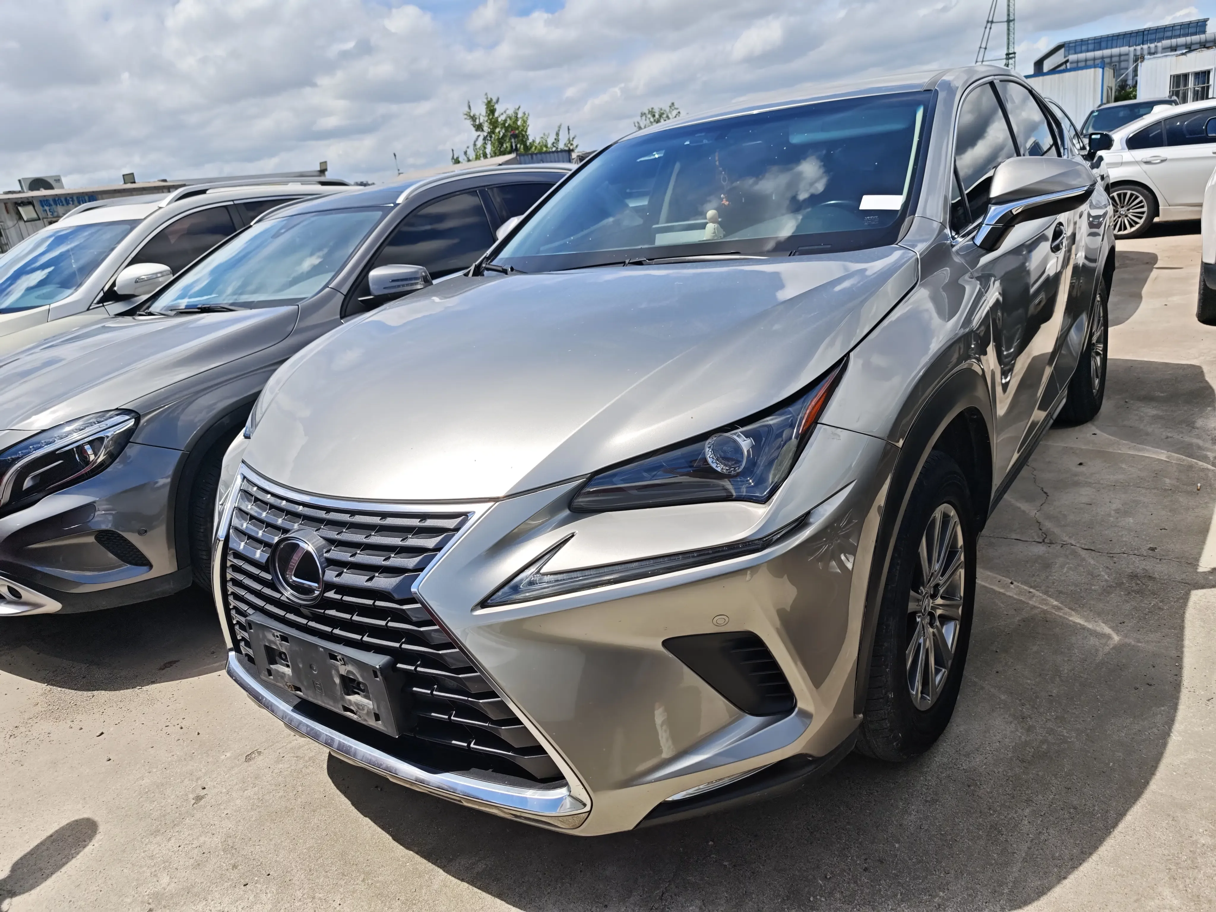 Lexus NX