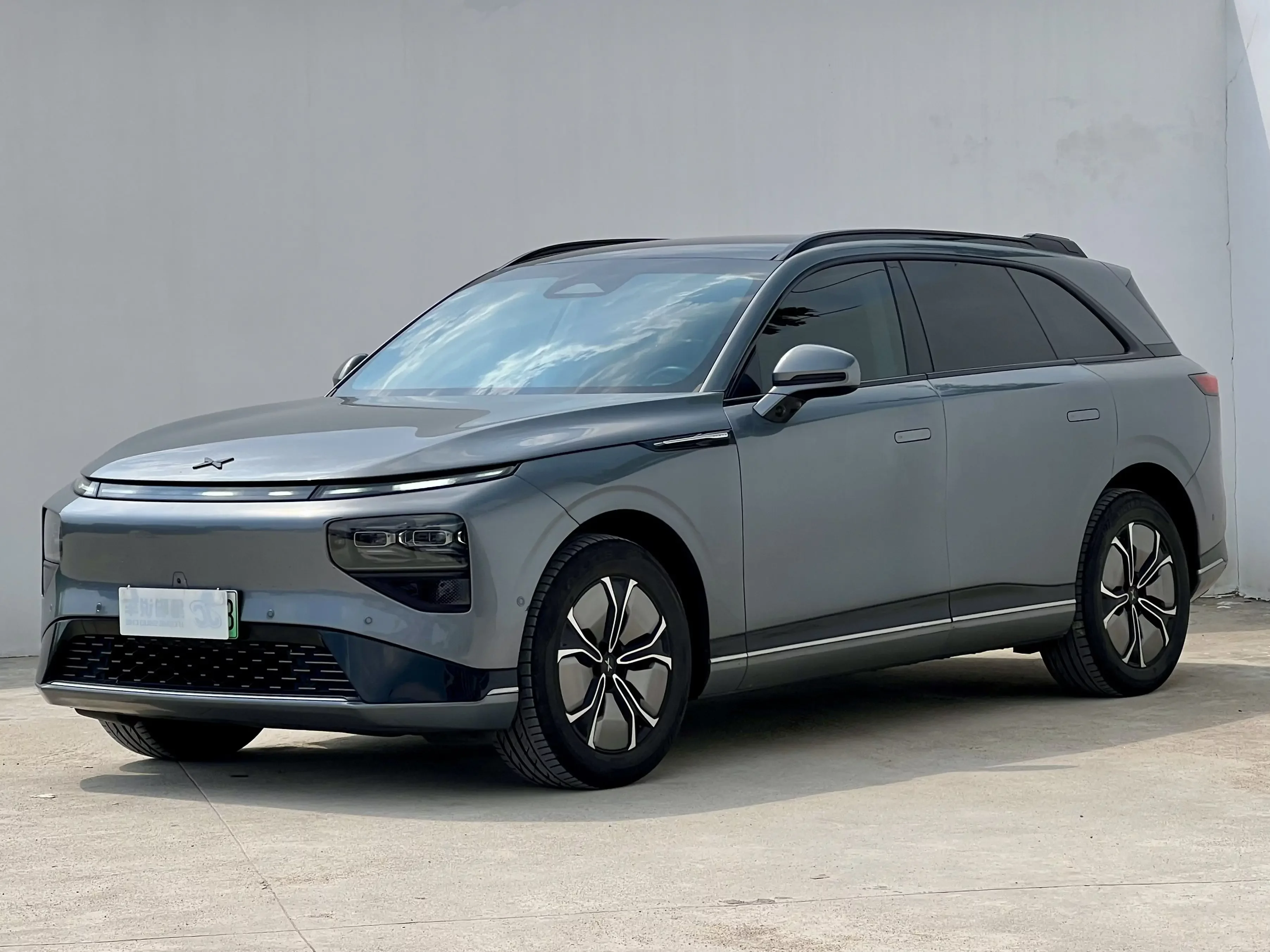 XPeng G9