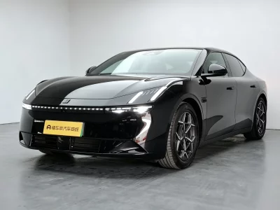Lynk & Co Z10