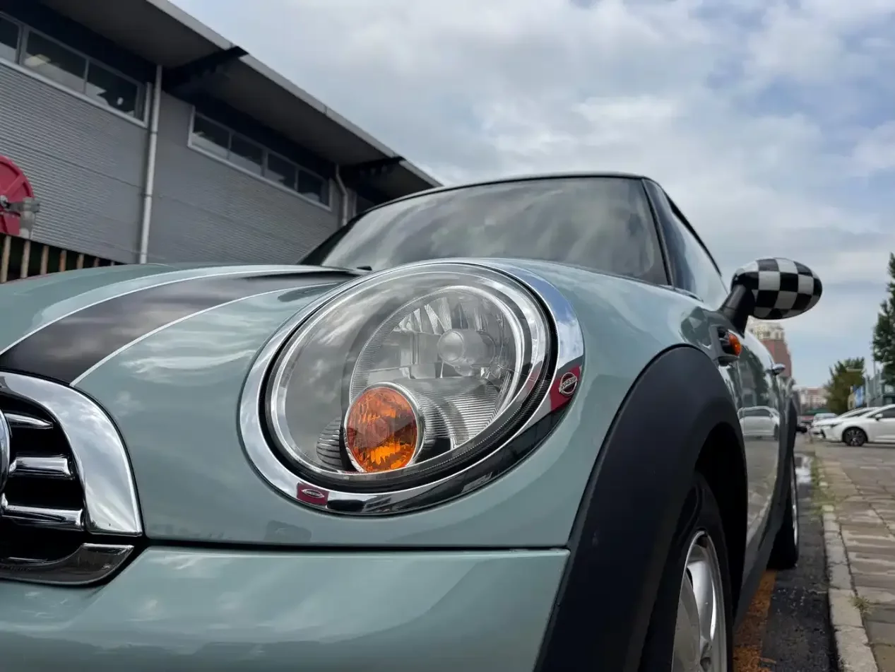 MINI MINI