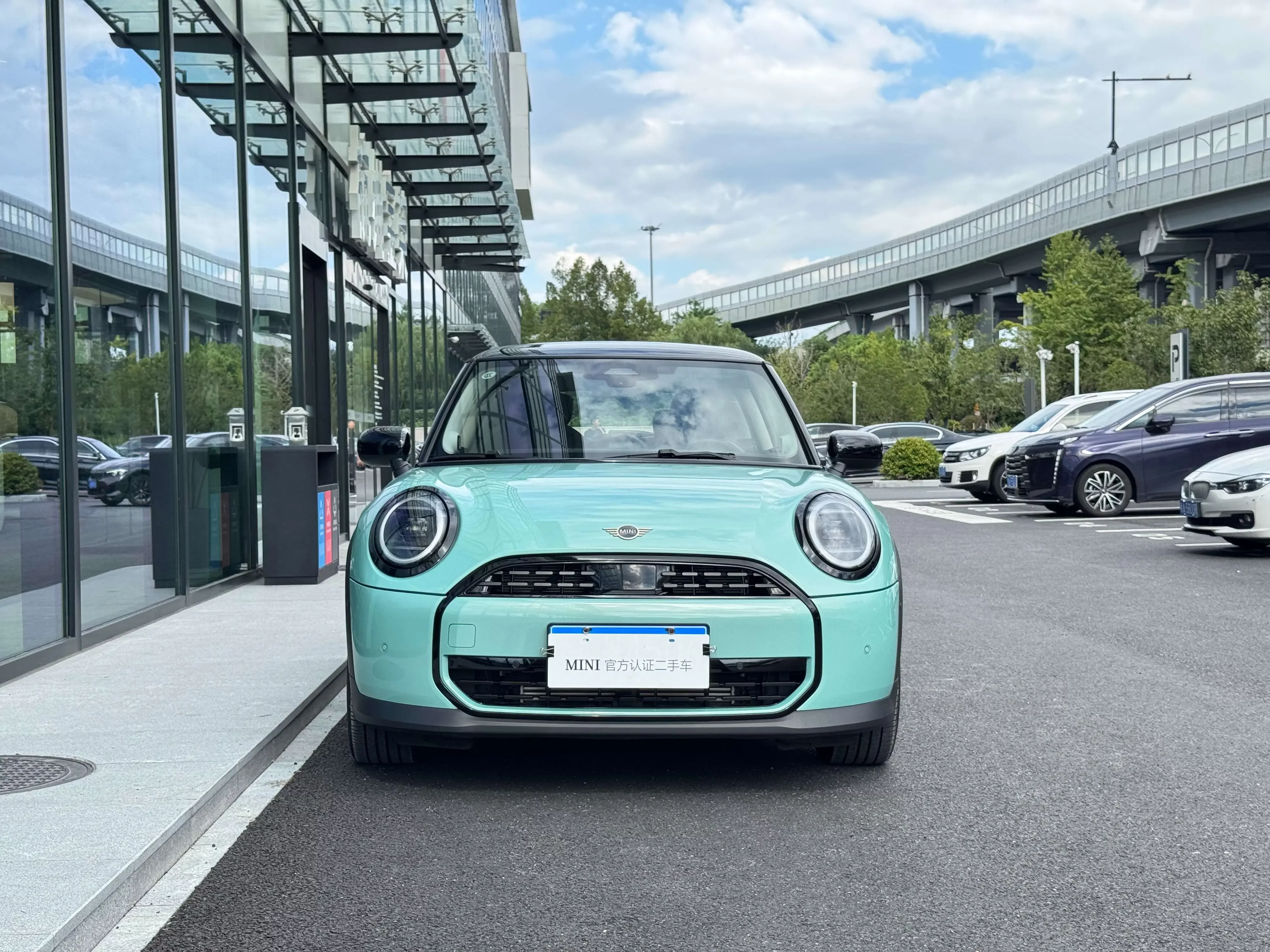 MINI MINI