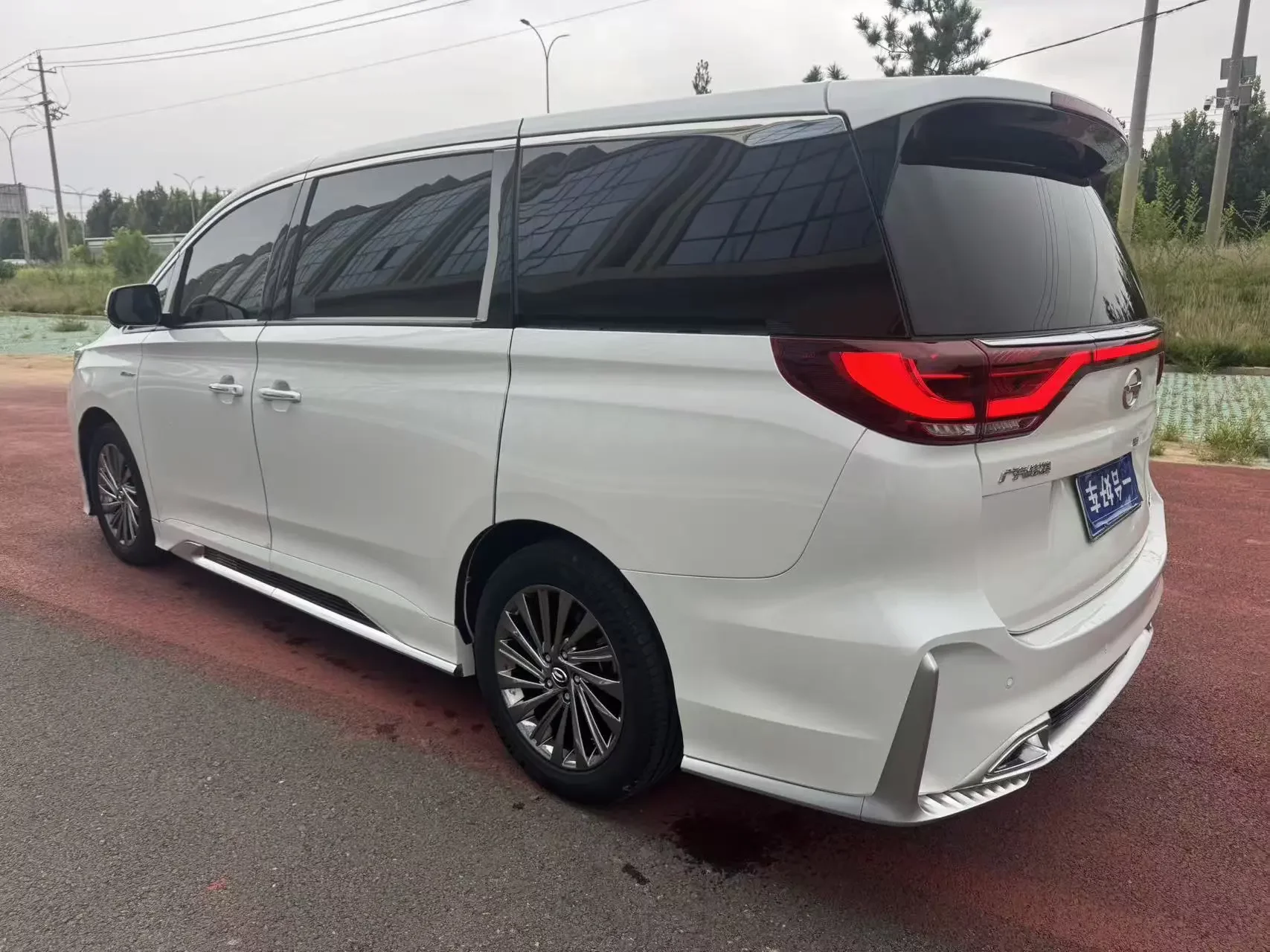 GAC Trumpchi M8